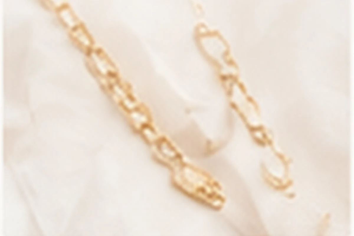 Minimalist Jewelry for private label brands