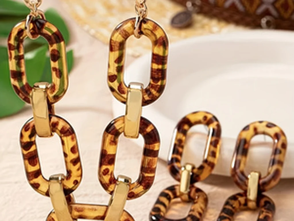 Product structure detail of the leopard resin link set